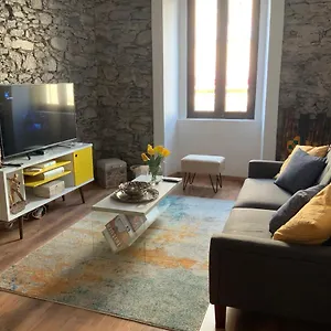 https://city-center-luxurious-studio-techas-place.cape-verdehotels.com